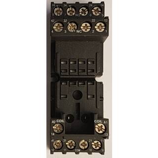 Z366.02  Relaissockel